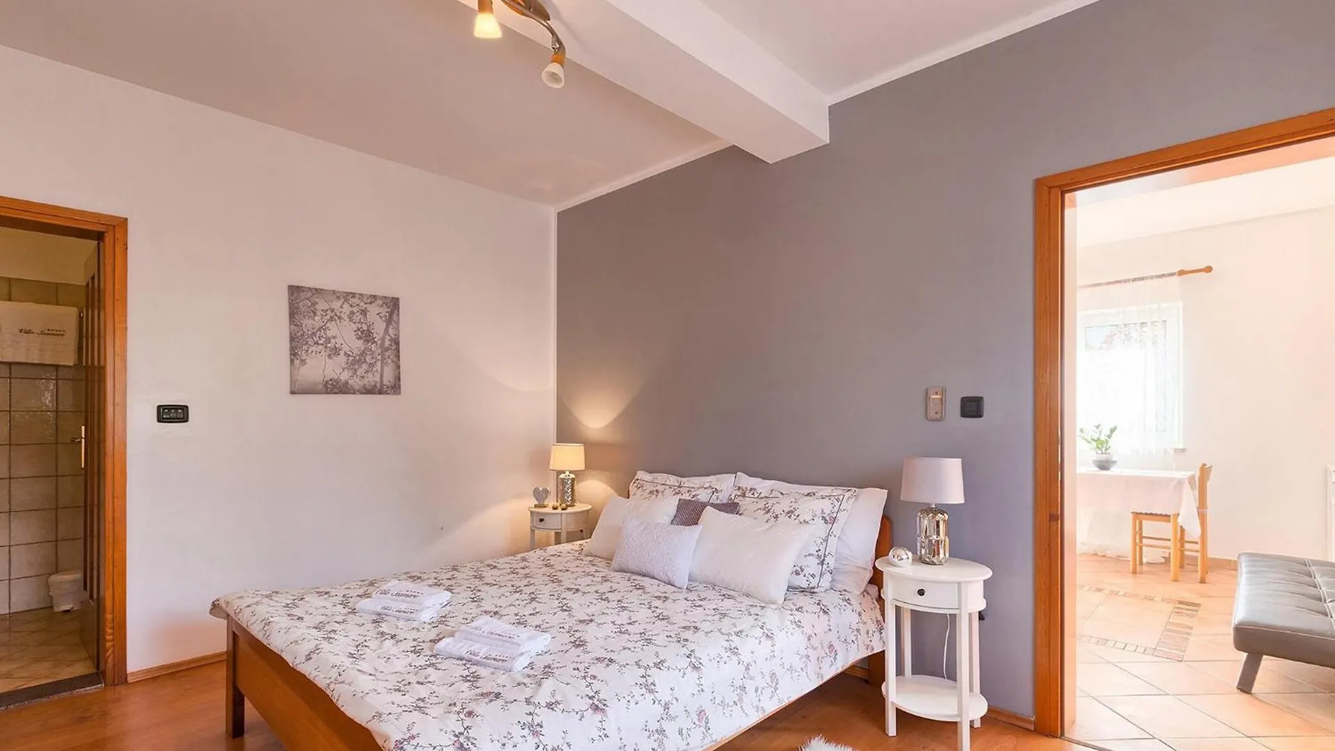 Nice Apartment In Stinjan With Wifi